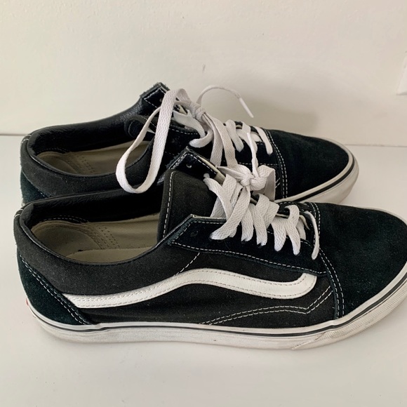 Vans - Picture 2 of 5